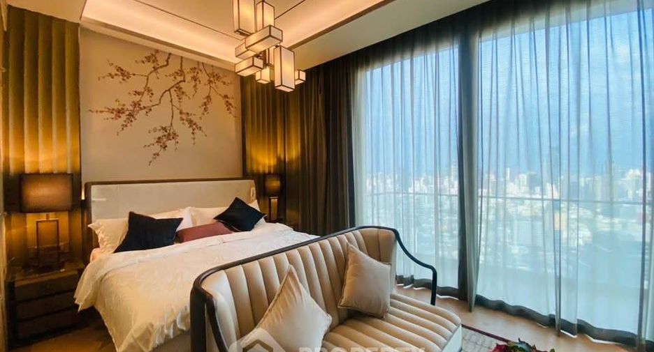 For sale 3 bedrooms condo in Khlong San, Bangkok