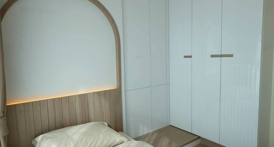 For rent 2 ベッドルーム condo in Yan Nawa, Bangkok