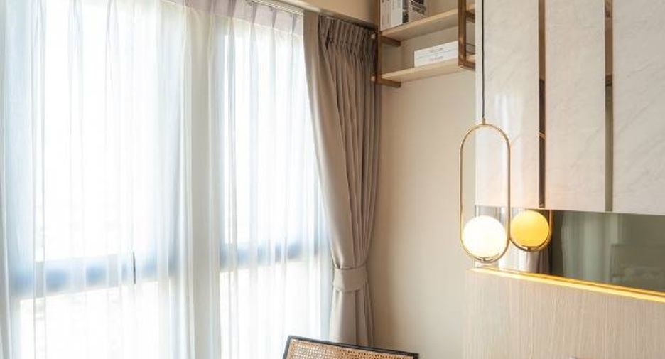 For sale 1 bed condo in Thon Buri, Bangkok