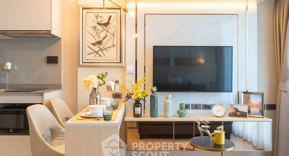 For sale 1 bed condo in Thon Buri, Bangkok