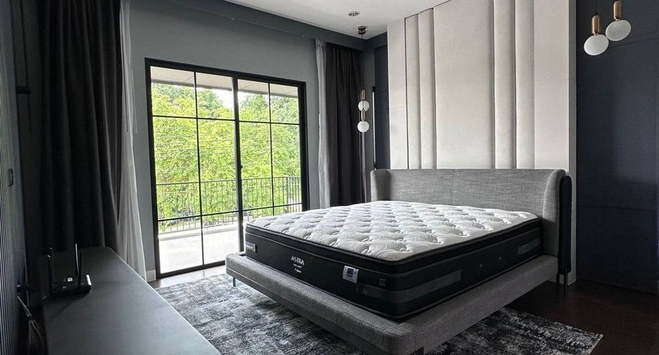 Haus zum Kauf mit 4 Zimmer in Prawet, Bangkok