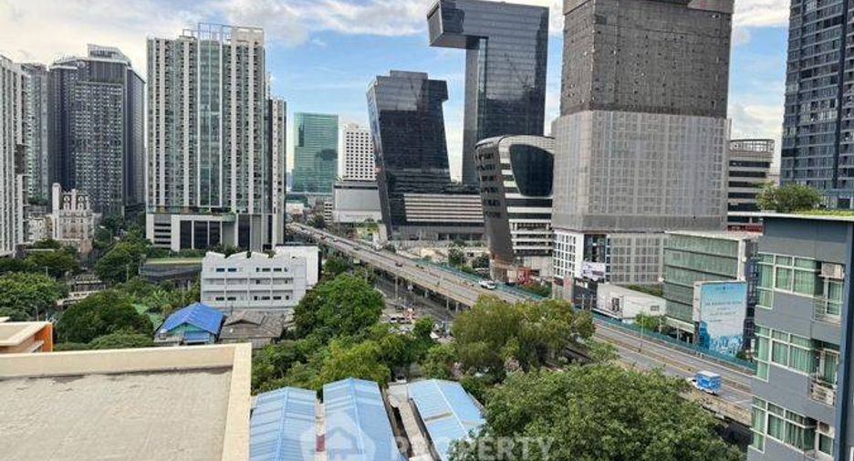 For sale 1 bed condo in Huai Khwang, Bangkok