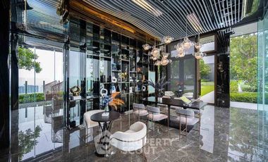 For sale 1 bed condo in Thon Buri, Bangkok