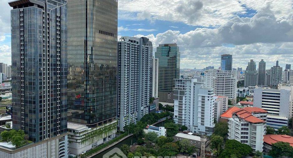 Wohnung zur Miete und zum Kauf mit 2 Zimmer in Watthana, Bangkok