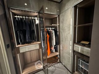 For sale 2 bedrooms condo in Bang Rak, Bangkok
