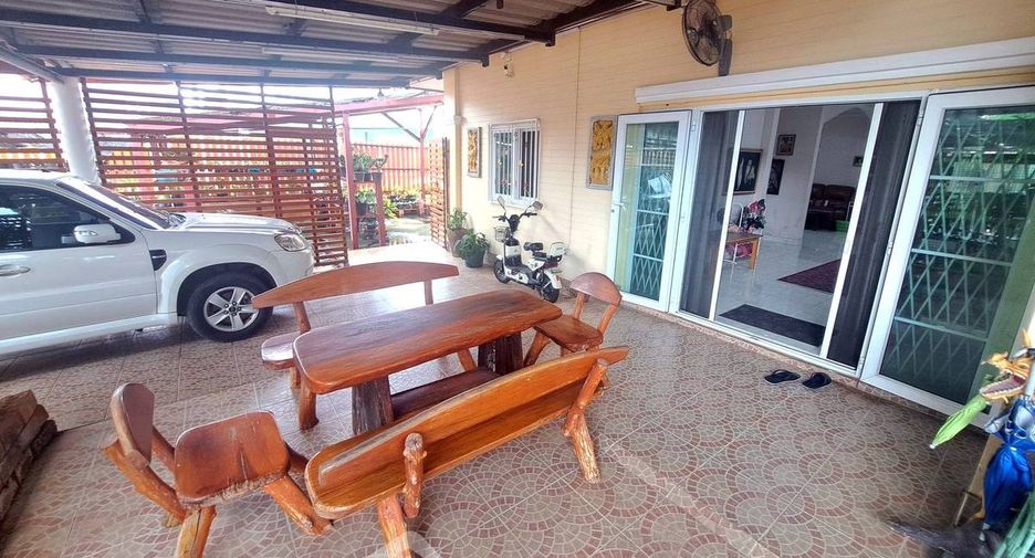 For sale 2 bedrooms house in Sattahip, Chonburi