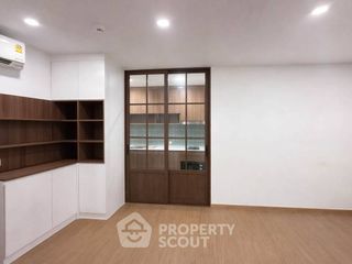For sale 1 bed condo in Suan Luang, Bangkok