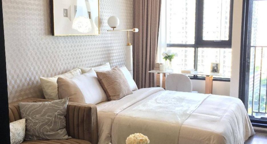 For sale 1 bed condo in Watthana, Bangkok