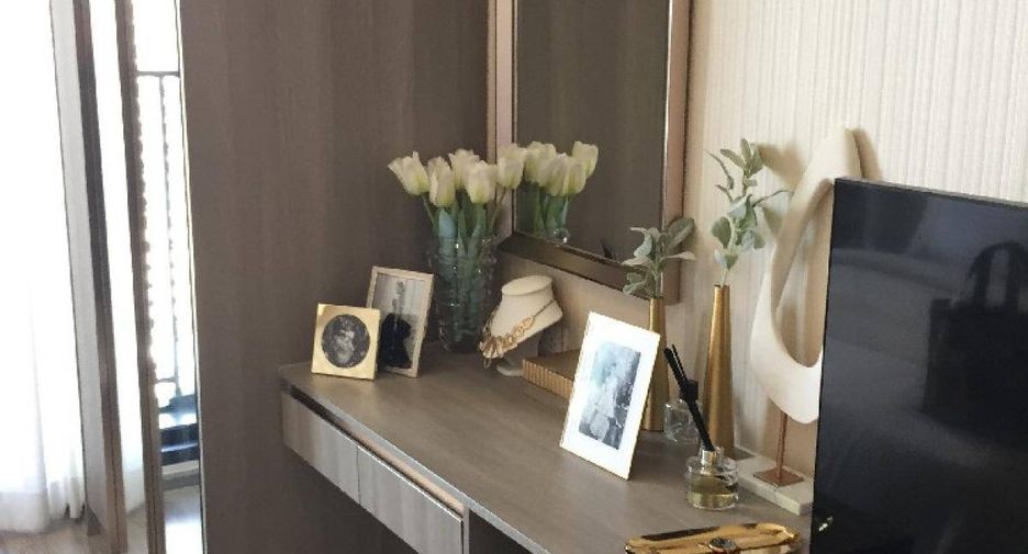 For sale 1 bed condo in Watthana, Bangkok
