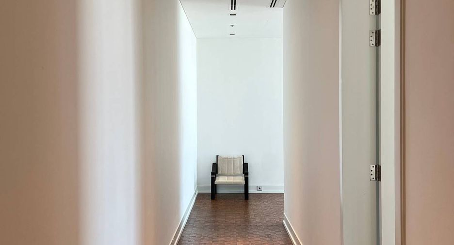 For rent and for sale 2 bedrooms condo in Sathon, Bangkok