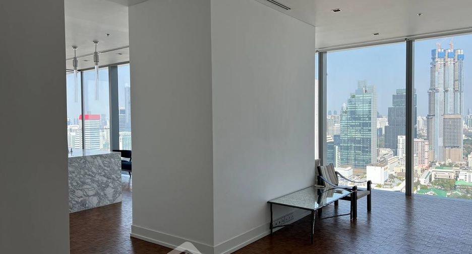 For rent and for sale 2 bedrooms condo in Sathon, Bangkok