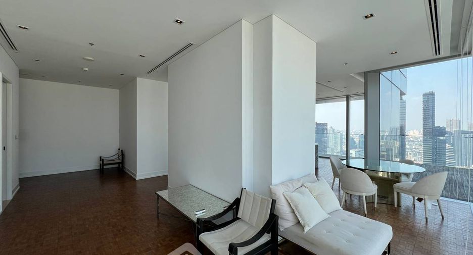 For rent and for sale 2 bedrooms condo in Sathon, Bangkok