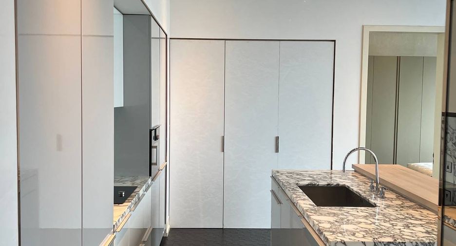 For rent and for sale 2 bedrooms condo in Sathon, Bangkok