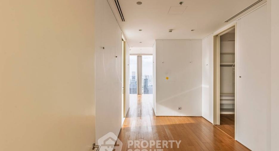 For rent and for sale 2 bedrooms condo in Sathon, Bangkok