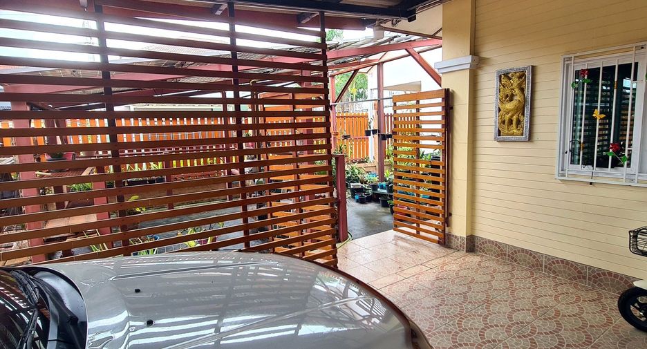 Casa en venta de 3 habitaciones en Sattahip, Chonburi