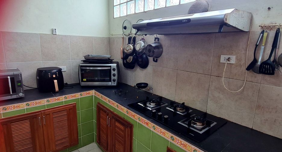 Casa en venta de 3 habitaciones en Sattahip, Chonburi