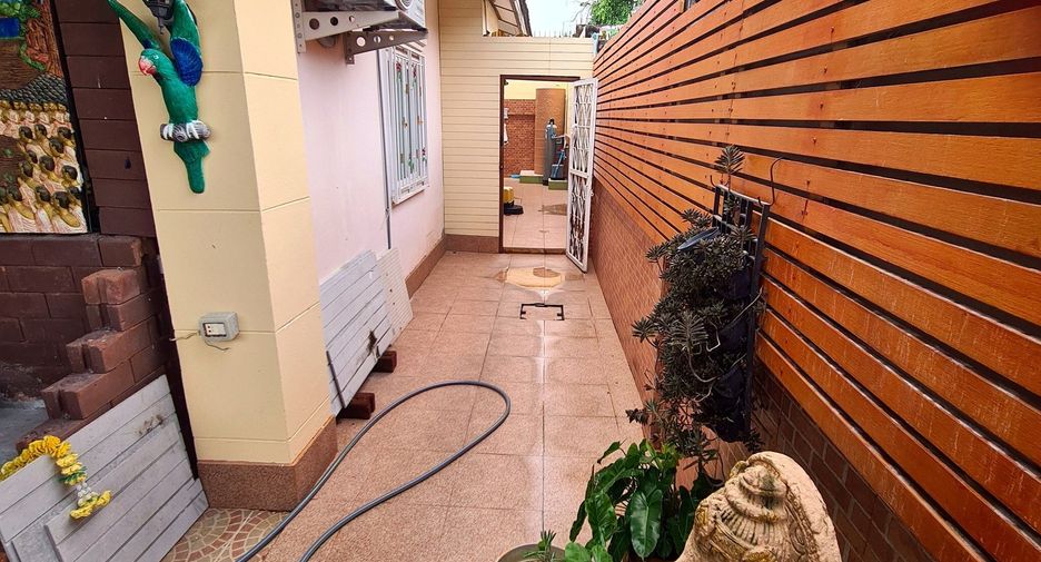 Casa en venta de 3 habitaciones en Sattahip, Chonburi