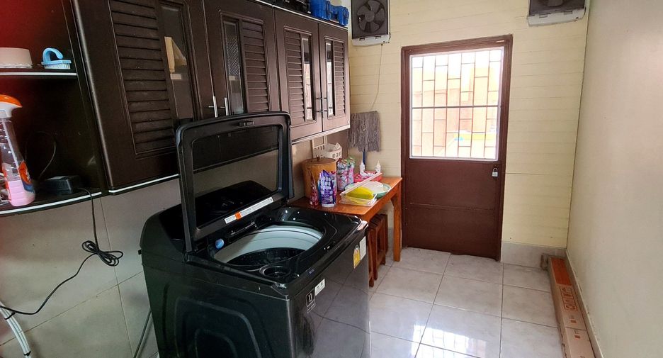 Casa en venta de 3 habitaciones en Sattahip, Chonburi