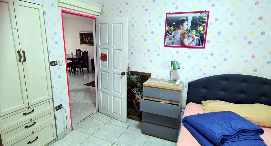 Casa en venta de 3 habitaciones en Sattahip, Chonburi