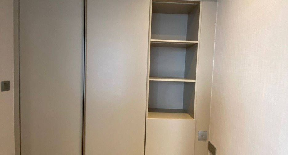 Продажа 1 кровать кондо в Хуаи Кхщанг, Бангкок
