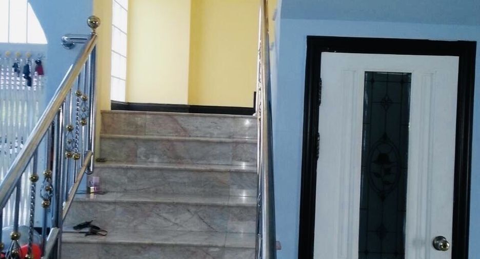 For sale 6 bedrooms villa in Pran Buri, Prachuap Khiri Khan