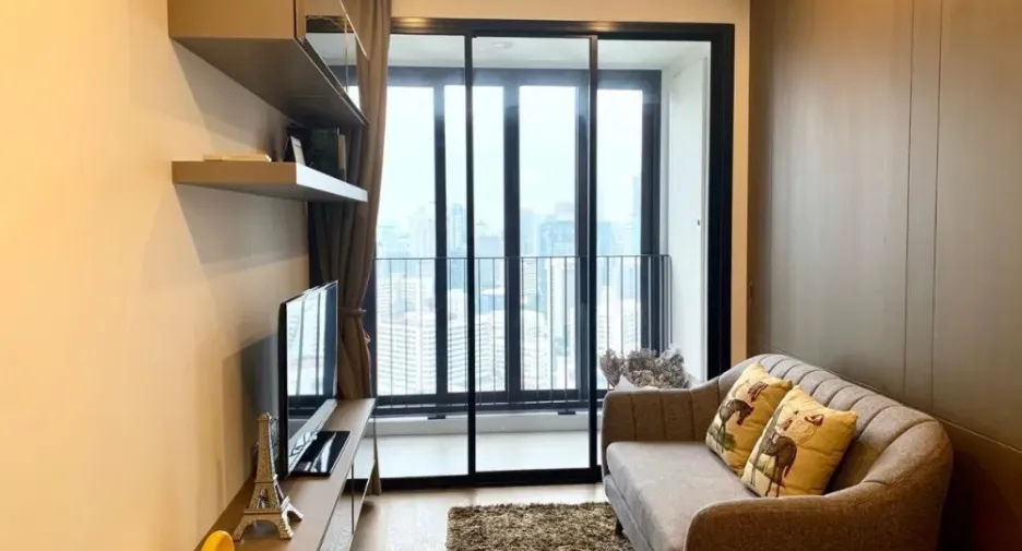À louer 1 chambre condo à Bang Rak, Bangkok