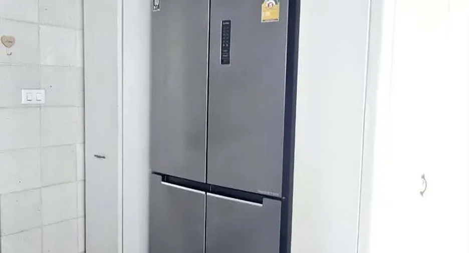 Condo en alquiler de 3 habitaciones en Bang Phlat, Bangkok