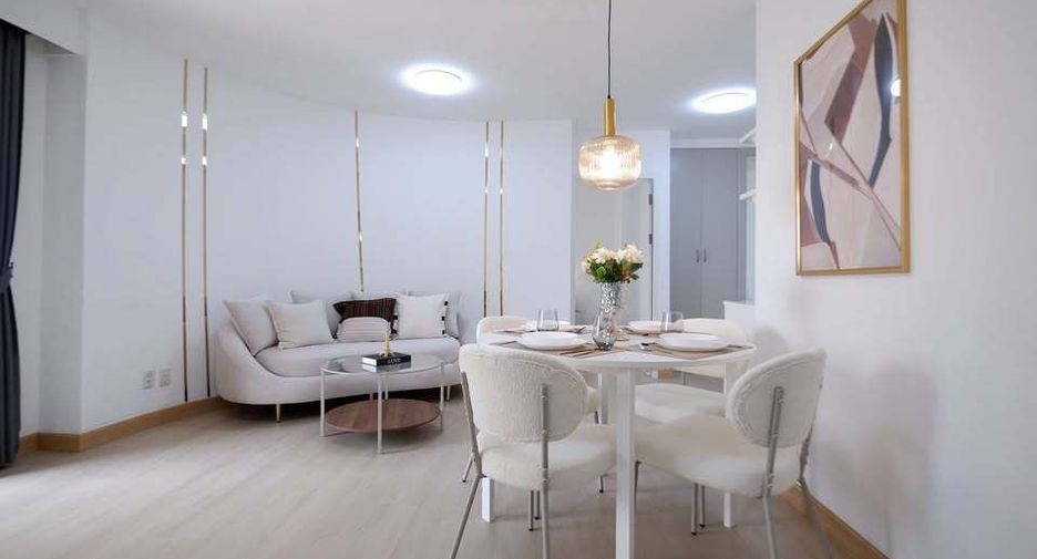 出售 2 卧室 公寓 在 Bang Na, 曼谷