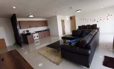 Condo en alquiler de 3 habitaciones en Bang Phlat, Bangkok