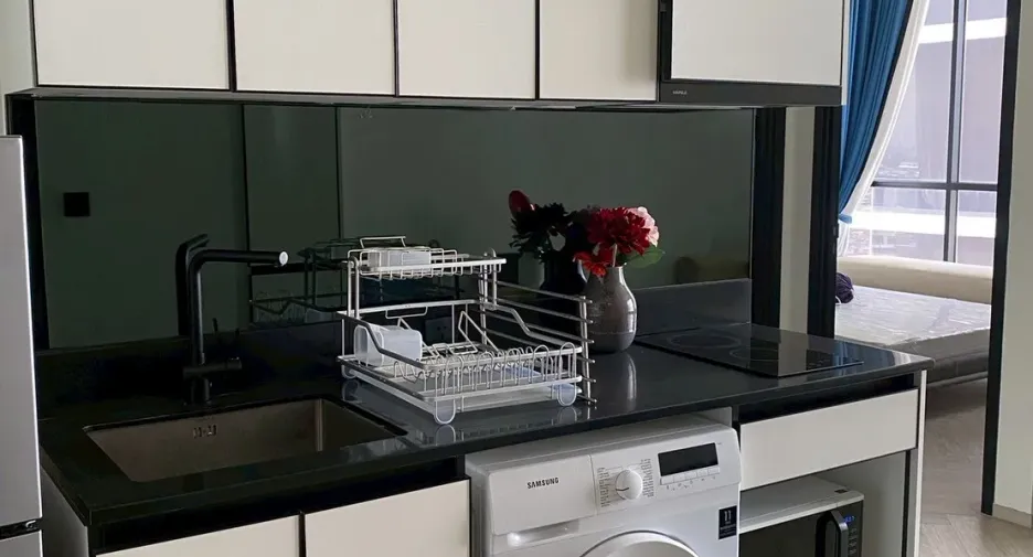 Condo en alquiler de 1 habitaciones en Khlong San, Bangkok