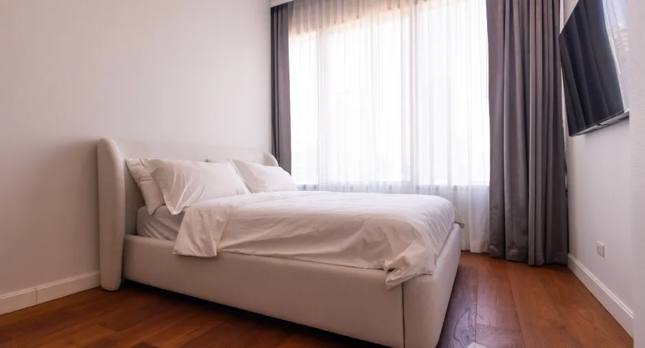 For rent 2 bedrooms condo in Pathum Wan, Bangkok