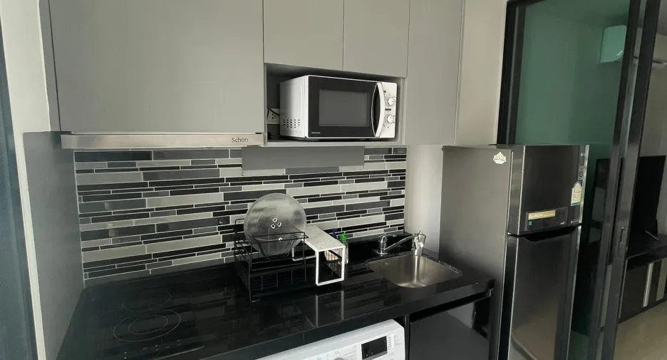 Аренда и продажа 1 кровать кондо в Сатхон, Бангкок