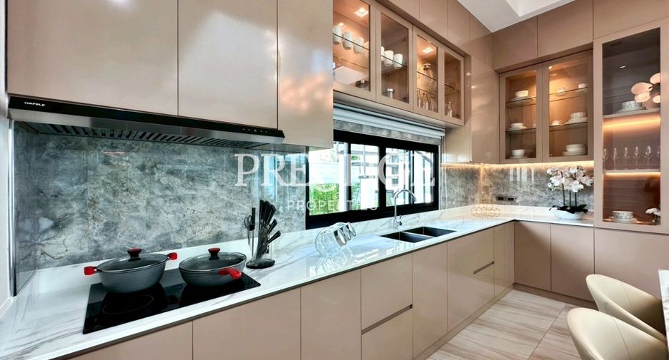 Casa en venta de 3 habitaciones en Huay Yai, Pattaya