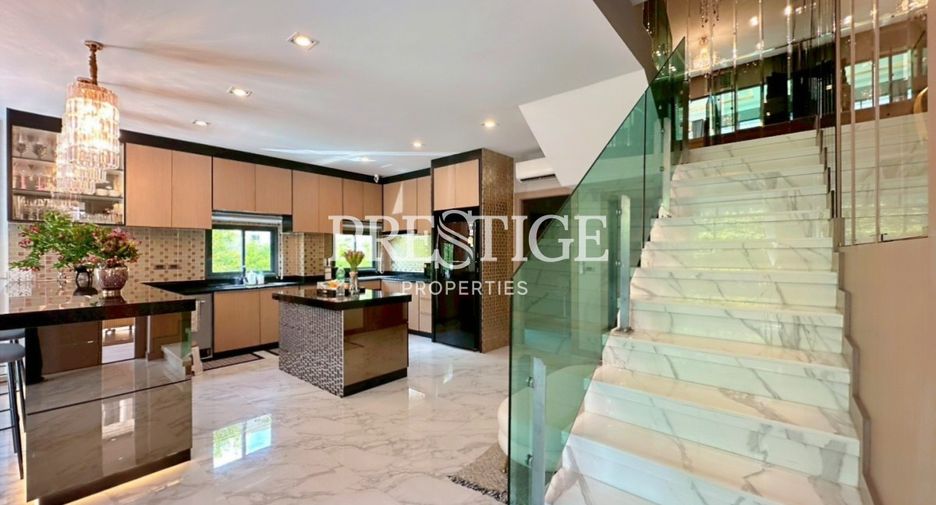 Продажа 3 спальни дом в Huay Yai, Паттайя