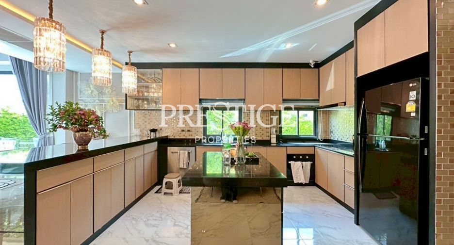 Продажа 3 спальни дом в Huay Yai, Паттайя
