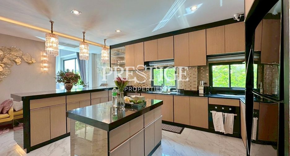 Продажа 3 спальни дом в Huay Yai, Паттайя