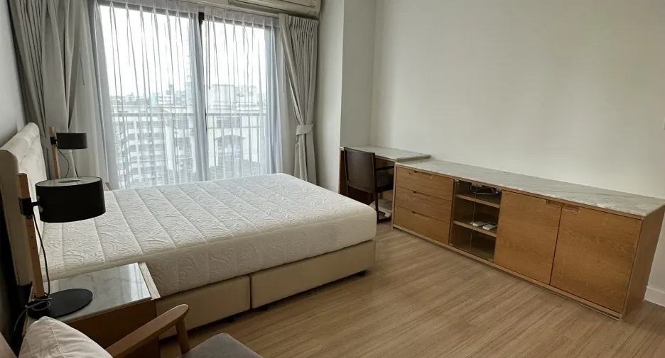 Аренда и продажа 2 спальни кондо в Сатхон, Бангкок