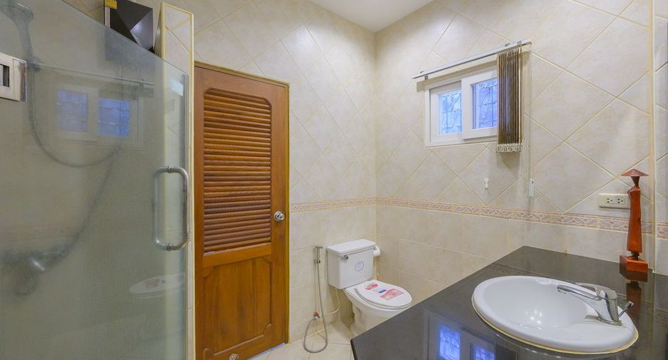 À vendre 2 chambres maison à East Pattaya, Pattaya