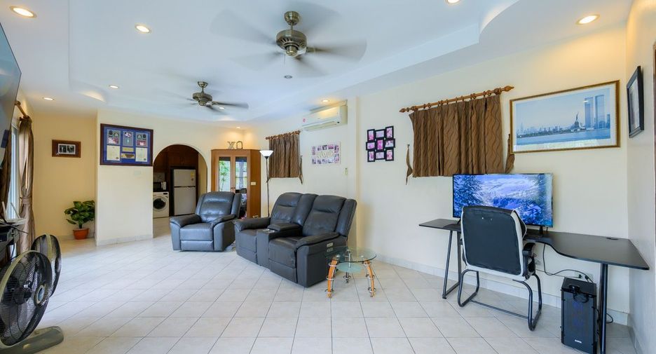 À vendre 2 chambres maison à East Pattaya, Pattaya
