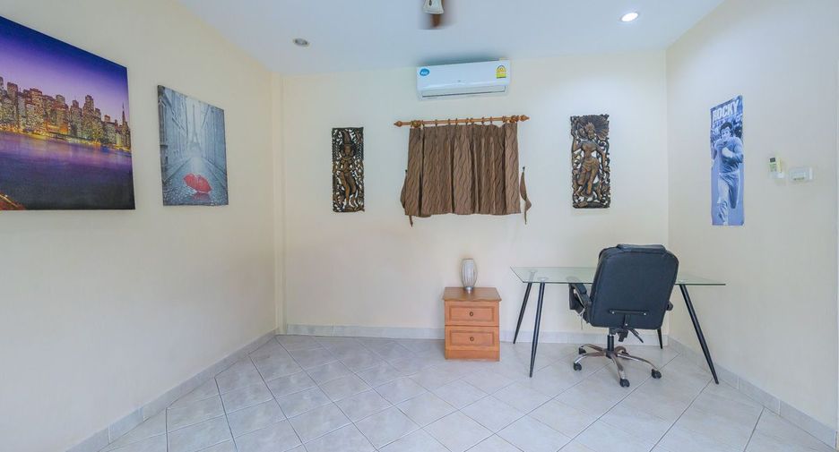 À vendre 2 chambres maison à East Pattaya, Pattaya