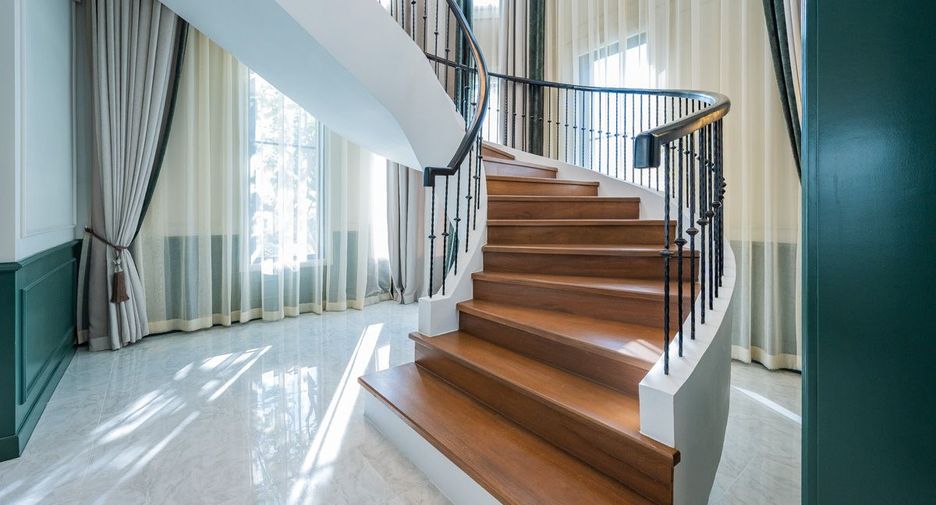 Haus zum Kauf mit 5 Zimmer in East Pattaya, Pattaya