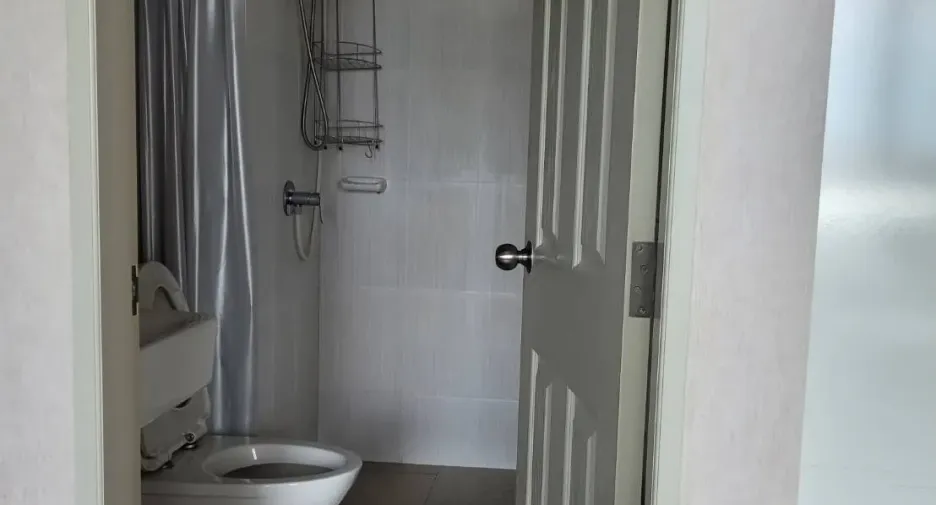 Condo en alquiler de 1 habitaciones en Thung Khru, Bangkok