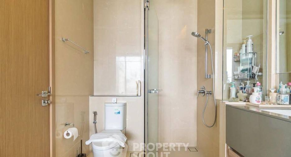 For sale 1 bed condo in Watthana, Bangkok