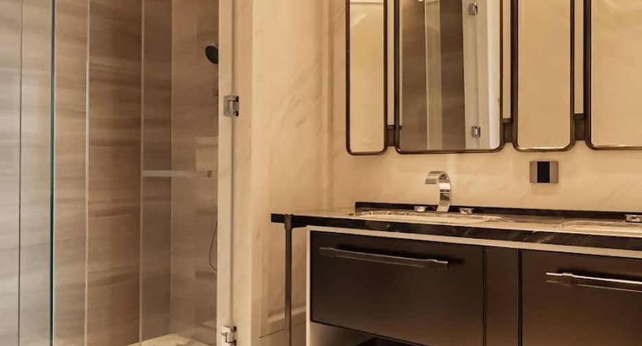 Wohnung zum Kauf mit 2 Zimmer in Pathum Wan, Bangkok