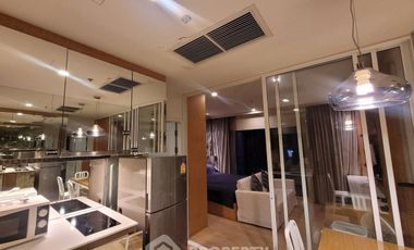 Condo en alquiler de 1 habitaciones en Khlong Toei, Bangkok