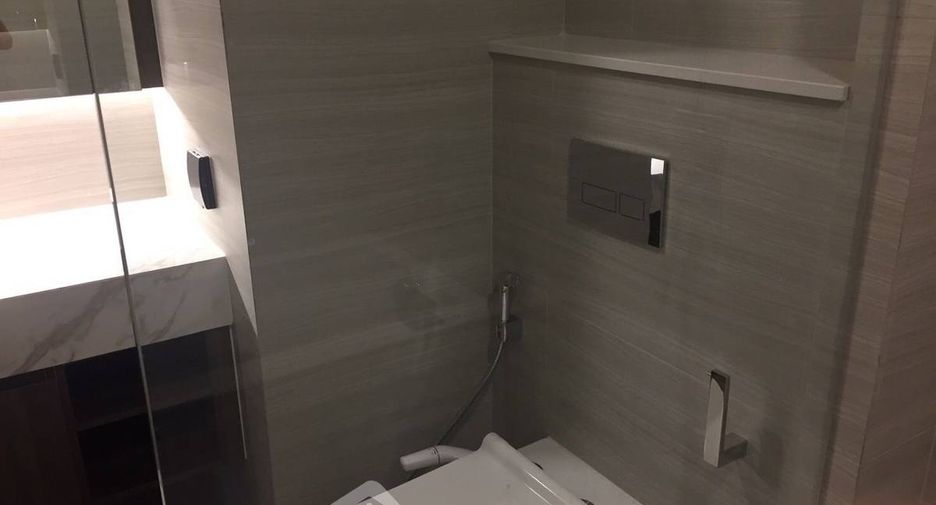 Condo en alquiler de 2 habitaciones en Watthana, Bangkok