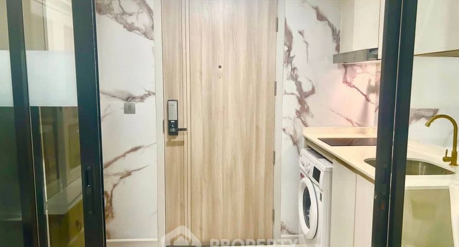Condo en alquiler de 1 habitaciones en Sathon, Bangkok