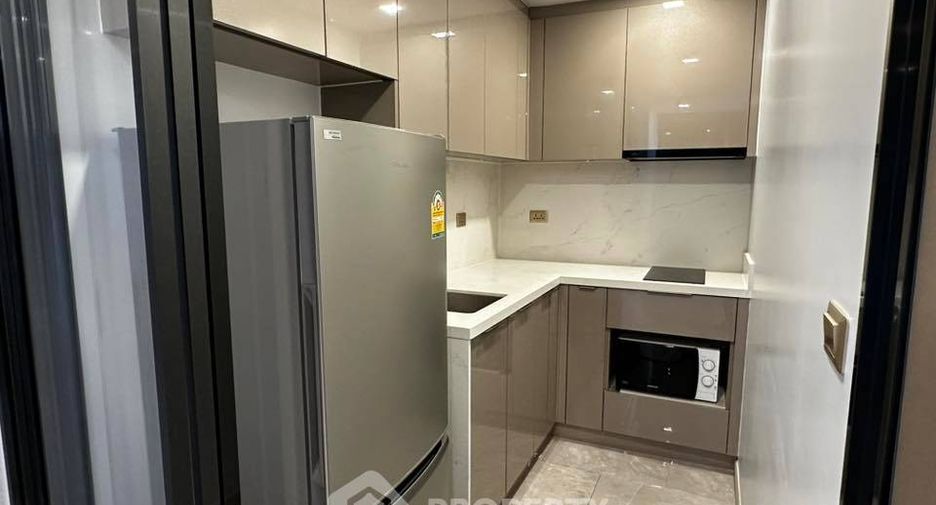 À louer 1 chambre condo à Huai Khwang, Bangkok