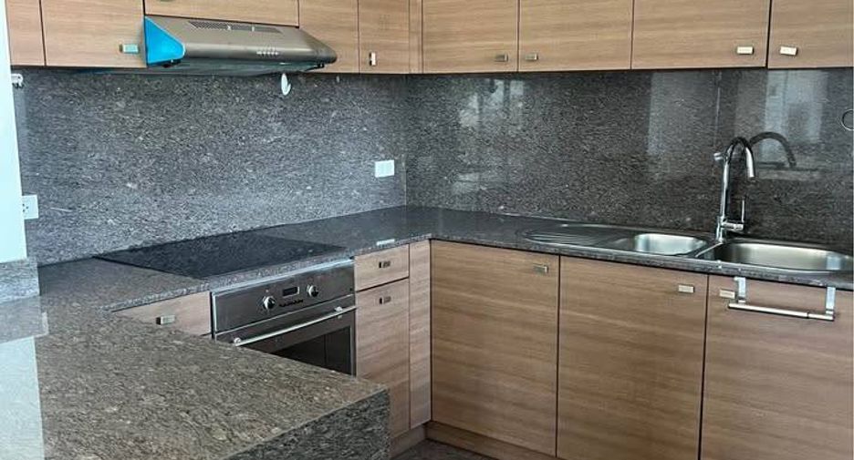 Apartamento en alquiler de 2 habitaciones en Watthana, Bangkok