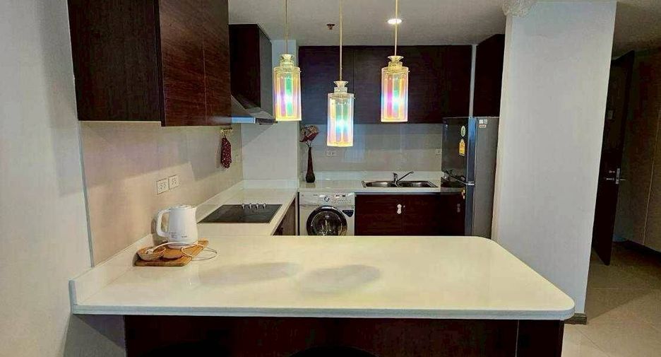 For rent 2 ベッドルーム condo in Pathum Wan, Bangkok